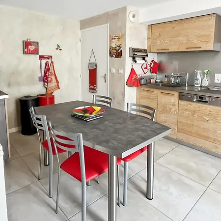 Renove - Jardin Prive & Terrasse - Apartment Aurillac